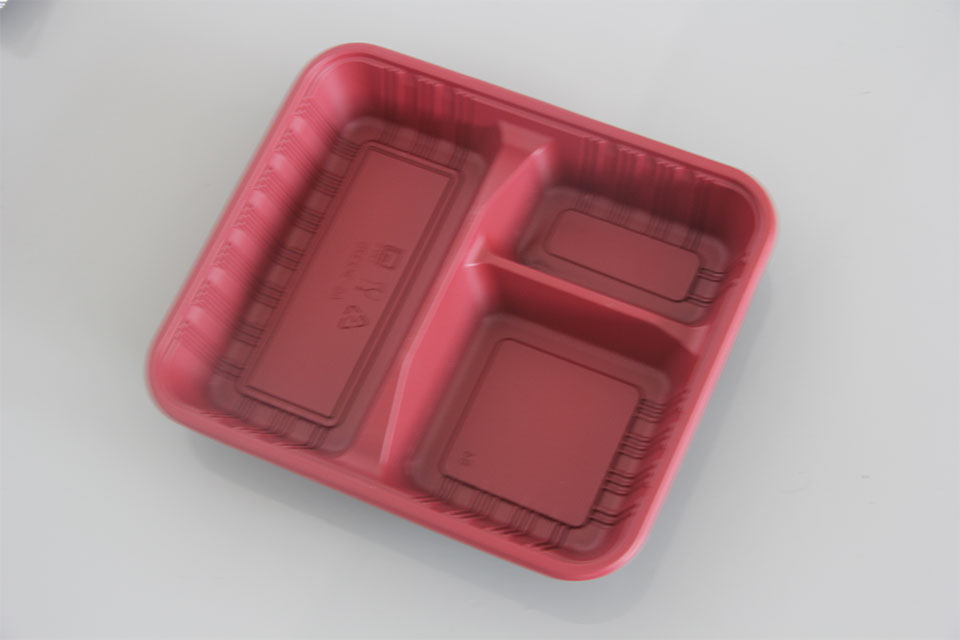 塑料在人類文明社會發展中的地位與作用